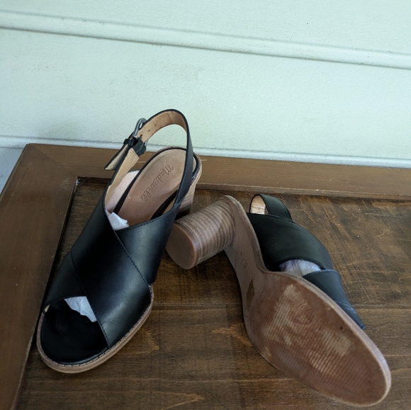 Madewell The Ruthie Crisscross Sandal in Black Leather 7.5 - Picture 9 of 10